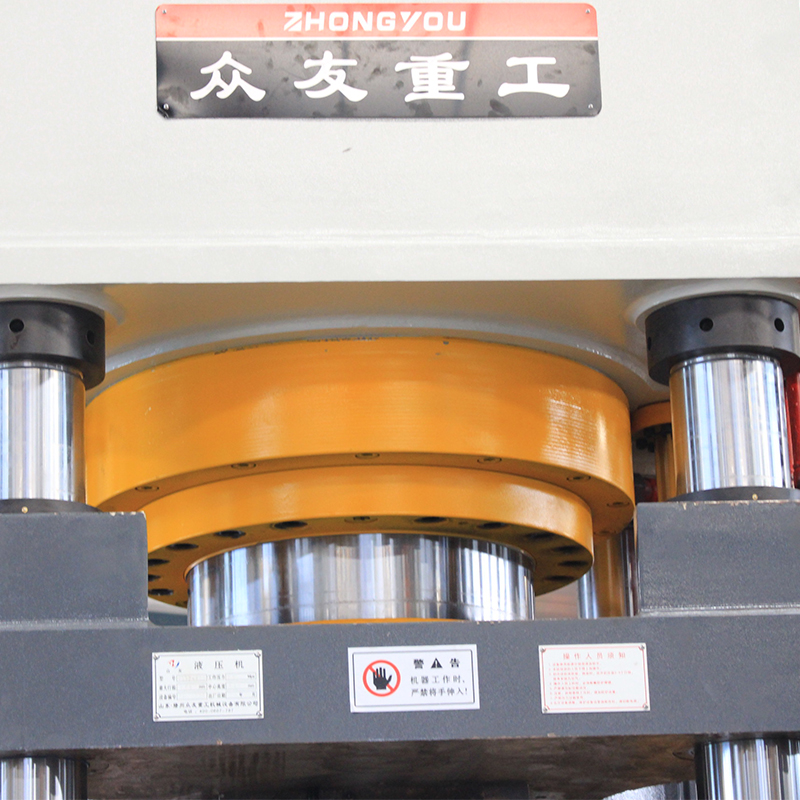 800噸自動上料鹽磚機