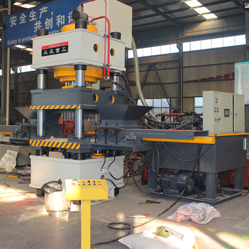 630噸雙色魚餌壓塊液壓機