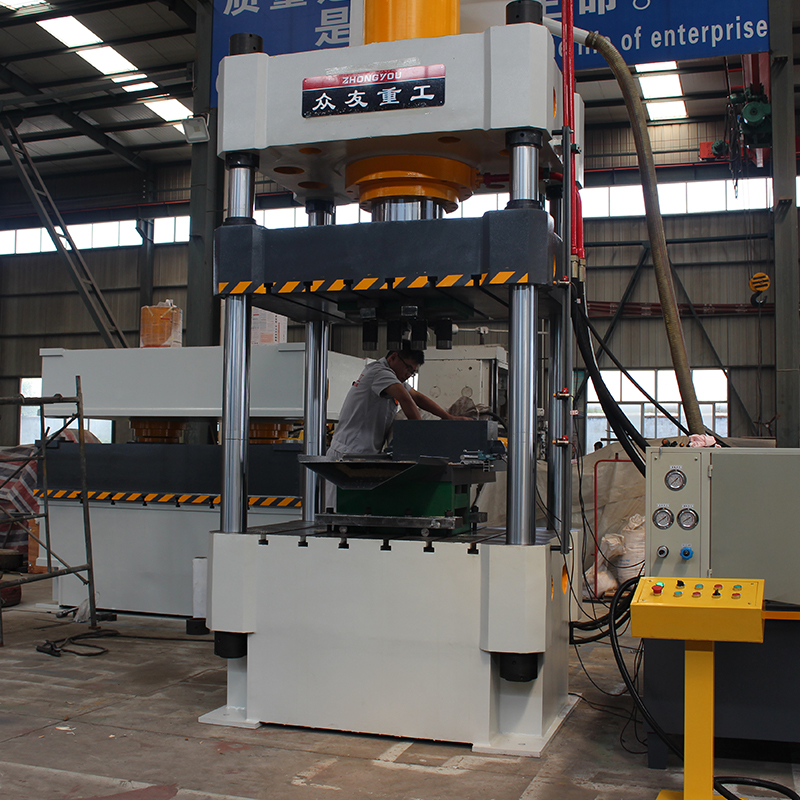 315噸三梁金屬粉末成型液壓機(jī)