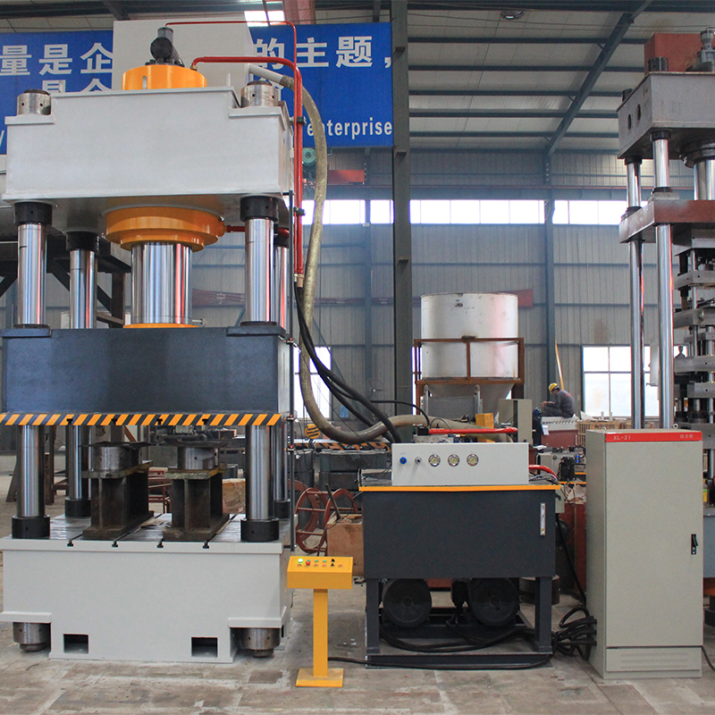 630噸多功能金屬拉伸機