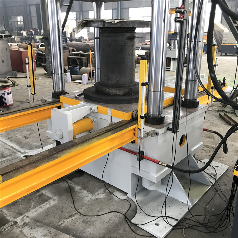 400噸雙移動(dòng)工作臺液壓機(jī)