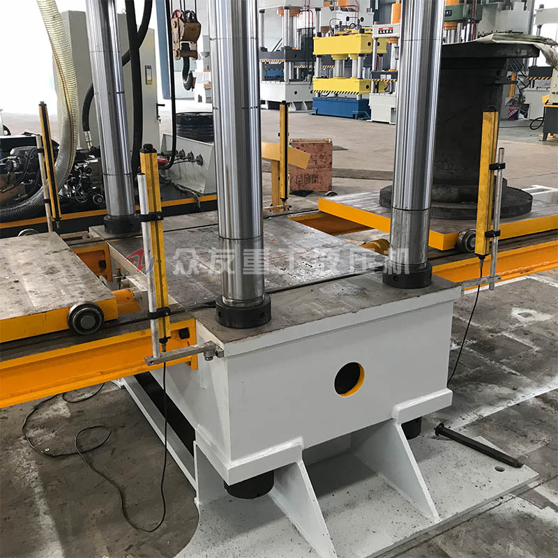 500噸雙移動(dòng)工作臺(tái)液壓機(jī)