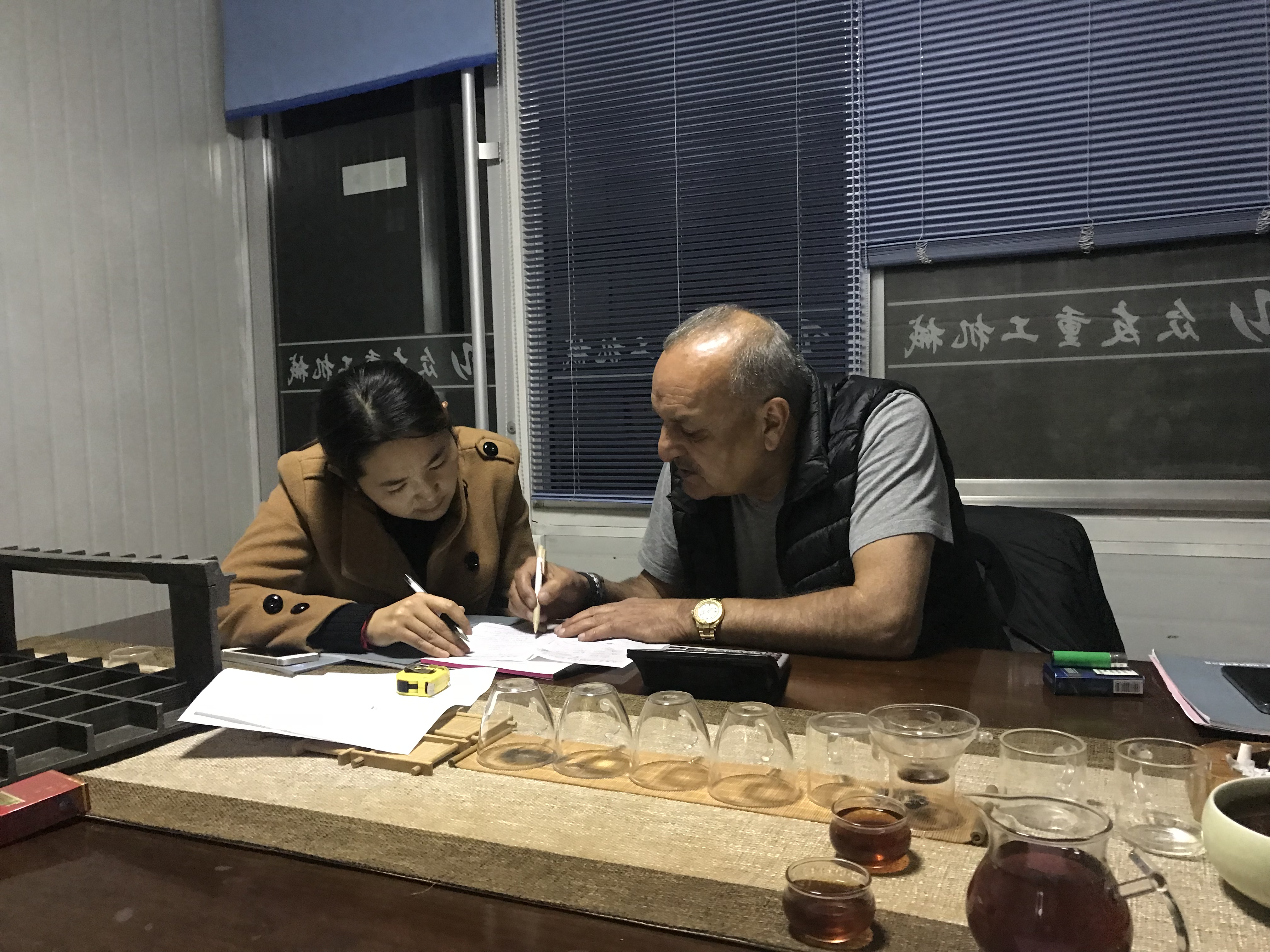 巴基斯坦客戶來我公司實地考察并達(dá)成合作