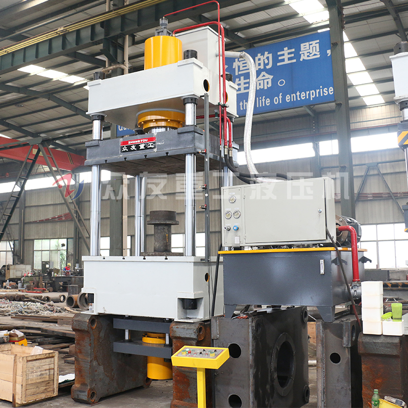 如何正確清理拉伸油壓機的液壓元件？