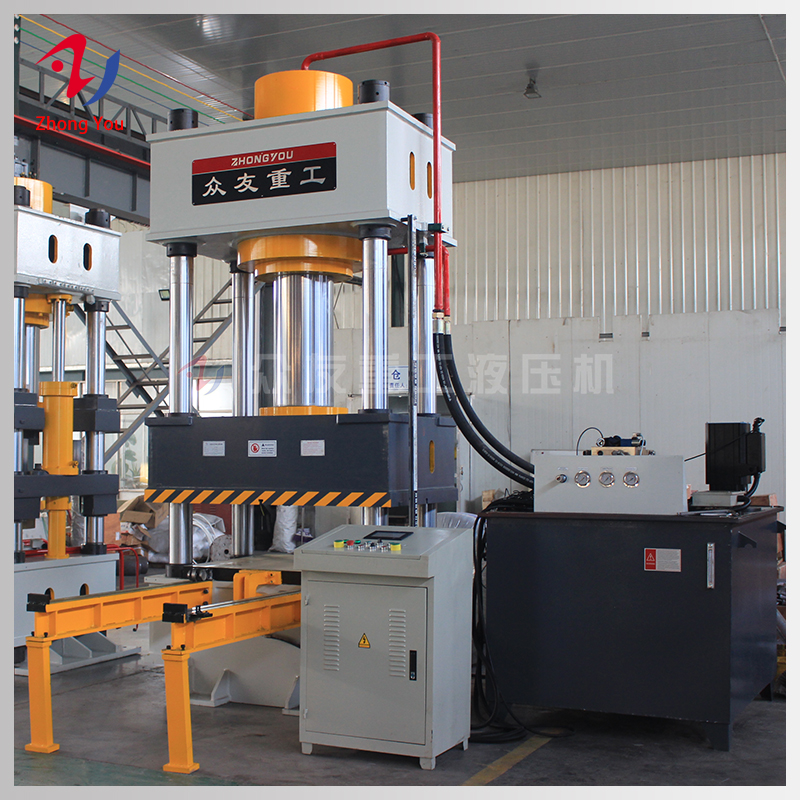 200t油壓機(jī)液壓系統(tǒng)使用和維護(hù)時(shí)有哪些注意事項(xiàng)？