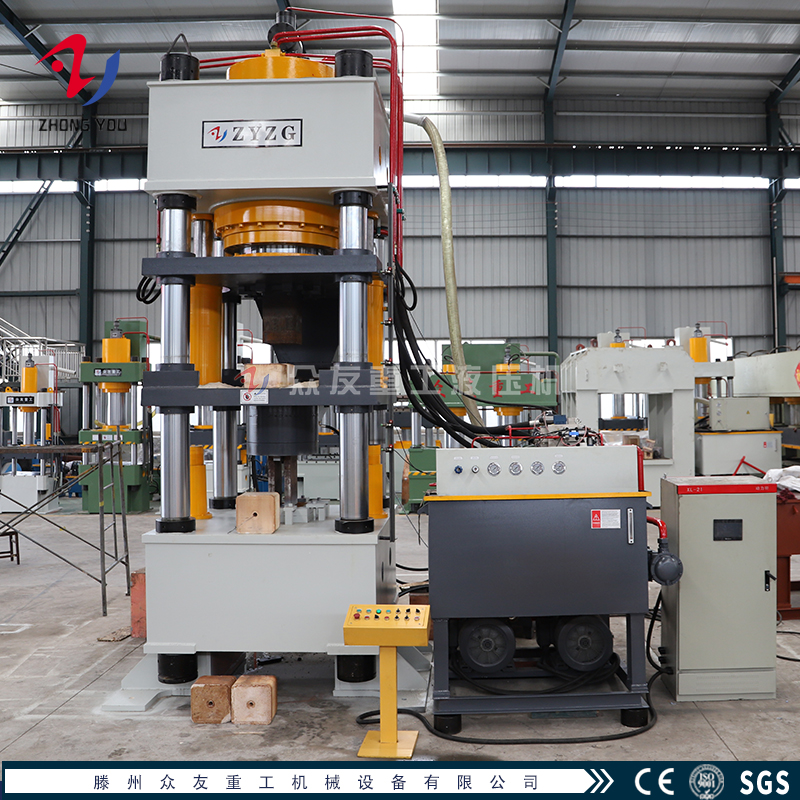 500噸油壓機(jī)加油前有哪些注意事項(xiàng)？